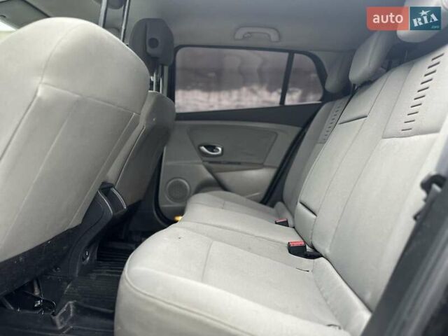 Чорний Рено Меган, об'ємом двигуна 1.46 л та пробігом 305 тис. км за 6499 $, фото 16 на Automoto.ua