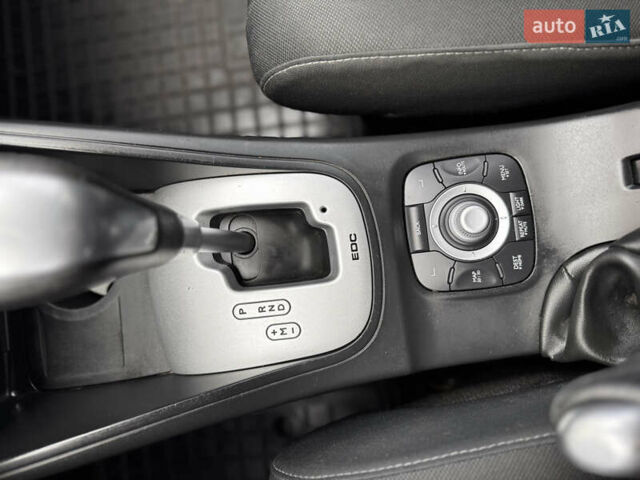 Черный Рено Меган, объемом двигателя 1.5 л и пробегом 240 тыс. км за 6500 $, фото 25 на Automoto.ua