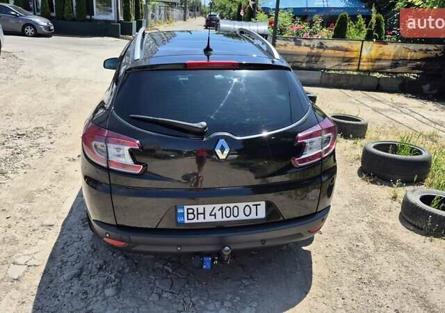 Черный Рено Меган, объемом двигателя 1.46 л и пробегом 270 тыс. км за 7800 $, фото 1 на Automoto.ua