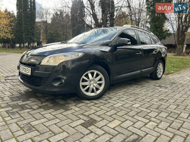 Рено Меган 2010 в Каменце-Подольском на Automoto.ua Черный Рено Меган, объемом двигателя 1.5 л и пробегом 271 тыс. км за 6450 $, фото 1 на Automoto.ua