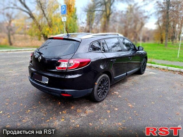 Черный Рено Меган, объемом двигателя 1.5 л и пробегом 275 тыс. км за 7500 $, фото 1 на Automoto.ua