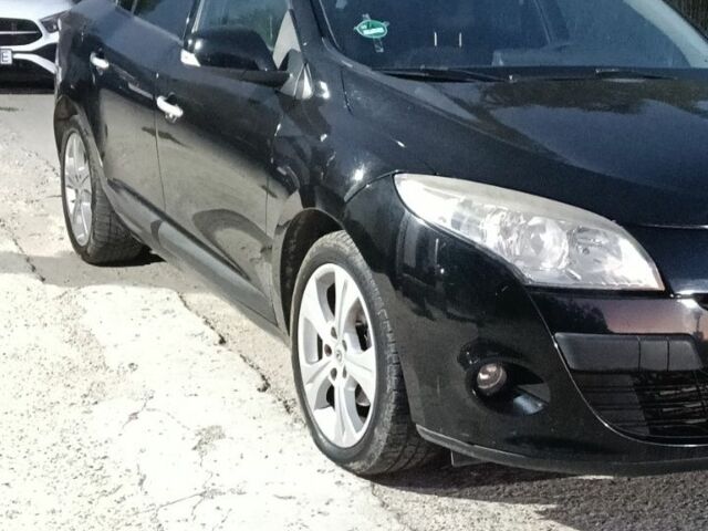 Чорний Рено Меган, об'ємом двигуна 1 л та пробігом 270 тис. км за 2609 $, фото 1 на Automoto.ua