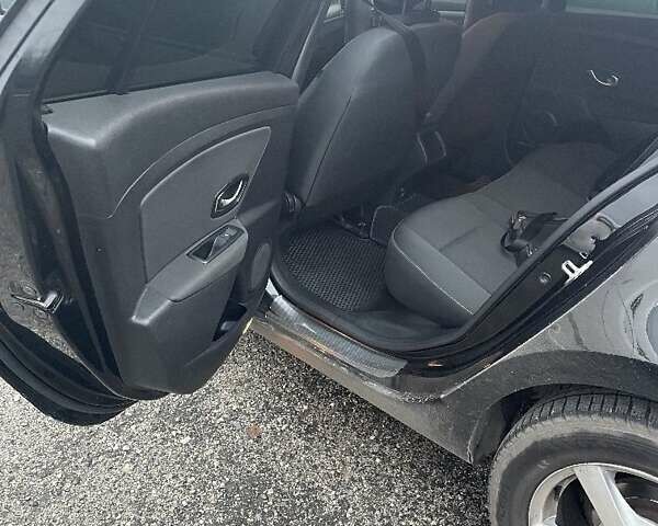 Черный Рено Меган, объемом двигателя 1.5 л и пробегом 330 тыс. км за 8000 $, фото 11 на Automoto.ua