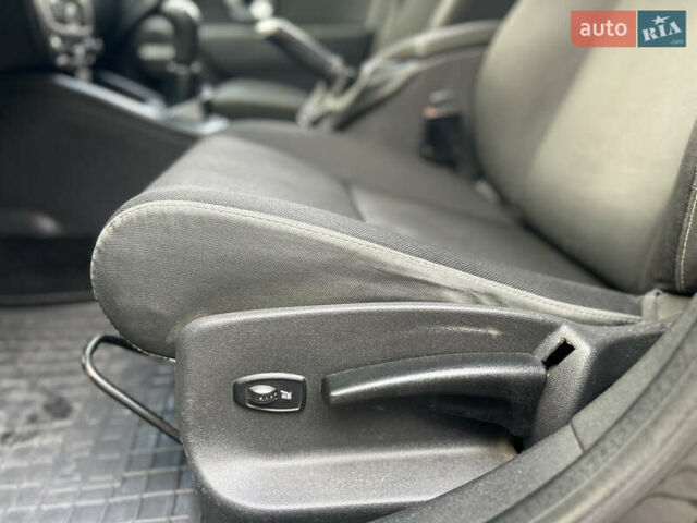 Рено Меган 2010 в Каменце-Подольском на Automoto.ua Черный Рено Меган, объемом двигателя 1.5 л и пробегом 271 тыс. км за 6450 $, фото 38 на Automoto.ua