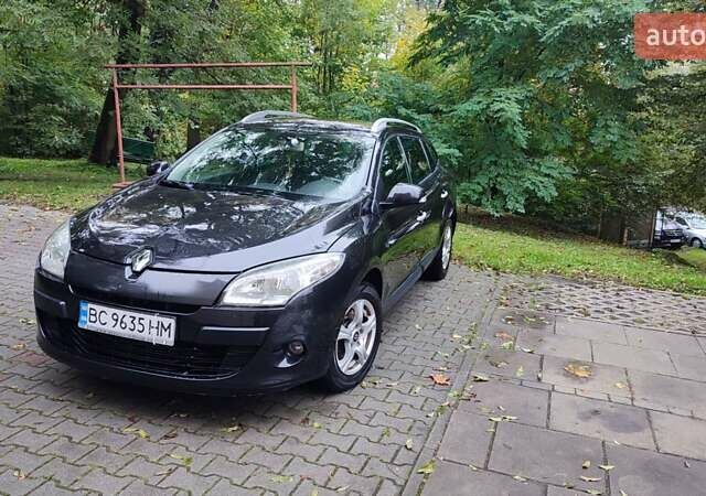 Чорний Рено Меган, об'ємом двигуна 1.46 л та пробігом 349 тис. км за 5700 $, фото 10 на Automoto.ua