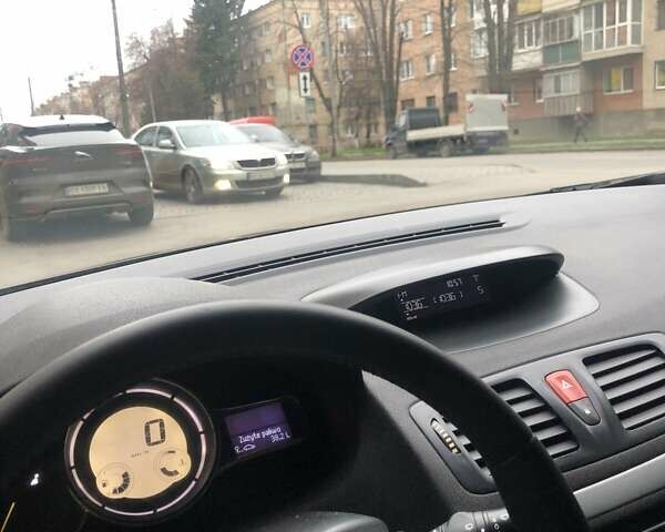 Черный Рено Меган, объемом двигателя 1.46 л и пробегом 286 тыс. км за 6500 $, фото 13 на Automoto.ua