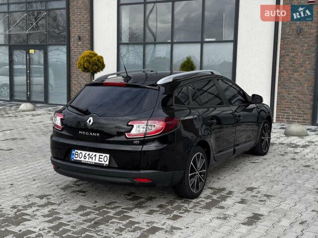 Черный Рено Меган, объемом двигателя 1.5 л и пробегом 240 тыс. км за 6500 $, фото 12 на Automoto.ua