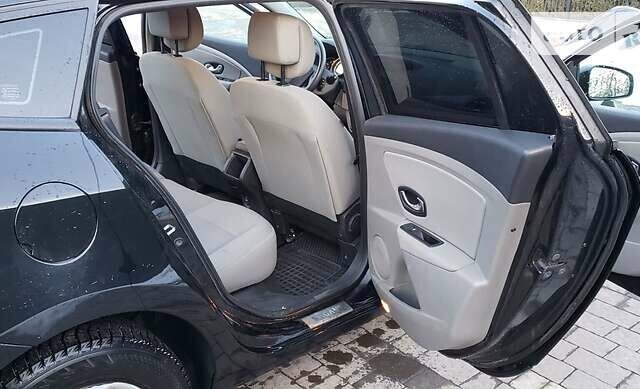 Черный Рено Меган, объемом двигателя 1.5 л и пробегом 249 тыс. км за 5700 $, фото 9 на Automoto.ua