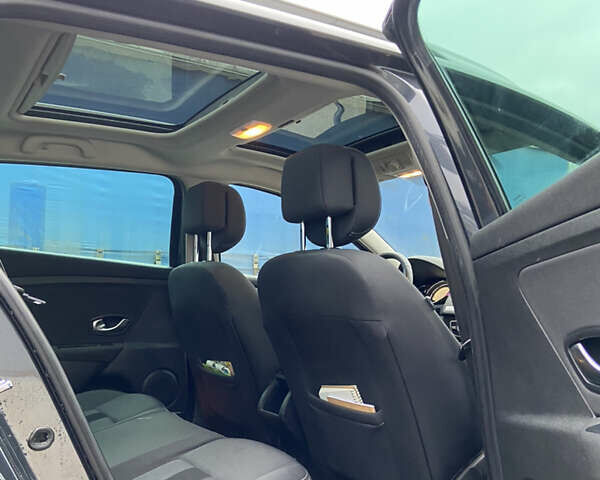 Чорний Рено Меган, об'ємом двигуна 1.87 л та пробігом 237 тис. км за 7100 $, фото 10 на Automoto.ua