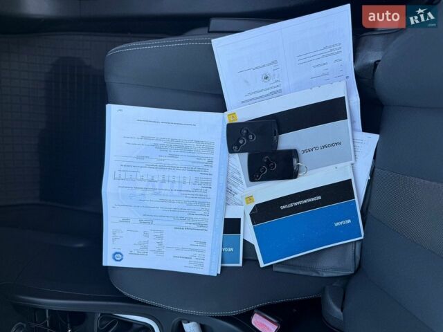 Чорний Рено Меган, об'ємом двигуна 1.6 л та пробігом 214 тис. км за 7450 $, фото 29 на Automoto.ua