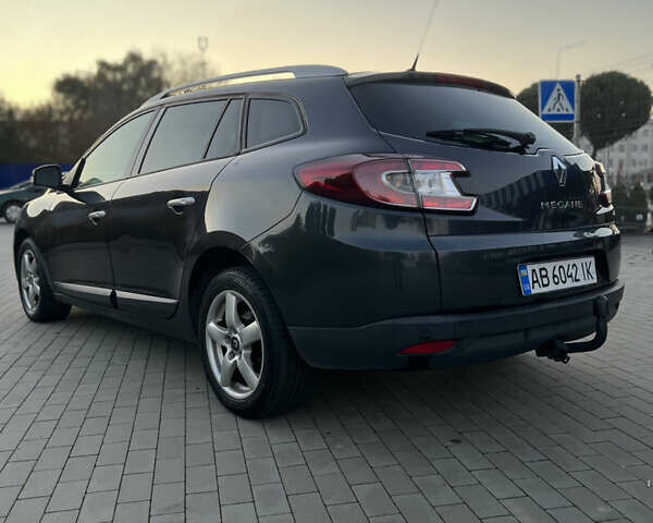 Черный Рено Меган, объемом двигателя 1.46 л и пробегом 215 тыс. км за 7200 $, фото 27 на Automoto.ua