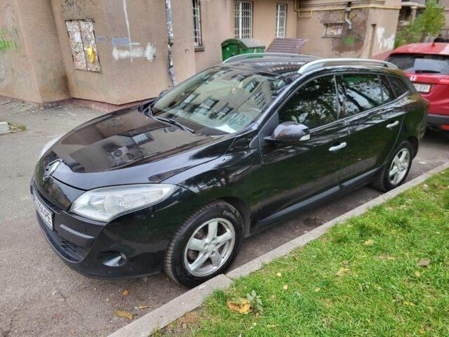 Чорний Рено Меган, об'ємом двигуна 1.5 л та пробігом 311 тис. км за 6700 $, фото 2 на Automoto.ua