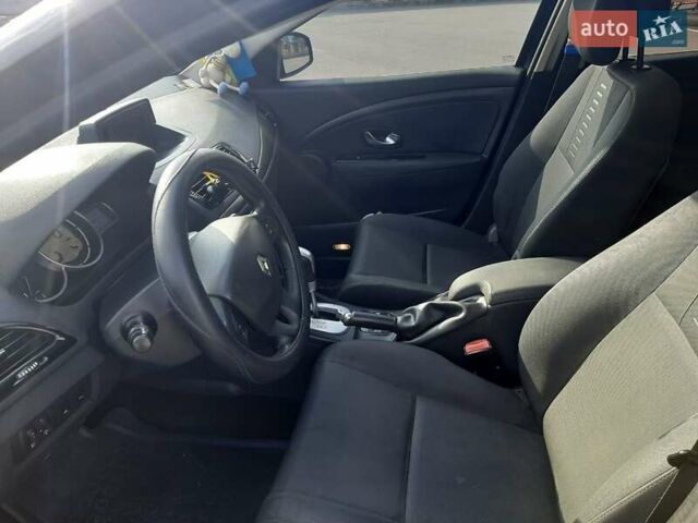 Чорний Рено Меган, об'ємом двигуна 1.46 л та пробігом 253 тис. км за 7950 $, фото 5 на Automoto.ua