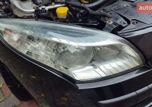 Чорний Рено Меган, об'ємом двигуна 1.46 л та пробігом 349 тис. км за 5700 $, фото 28 на Automoto.ua