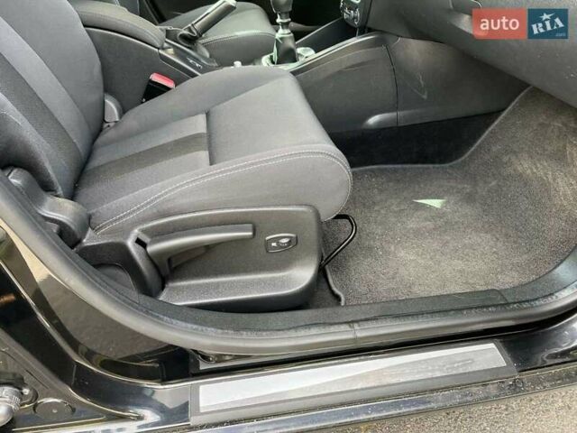 Черный Рено Меган, объемом двигателя 1.5 л и пробегом 288 тыс. км за 7700 $, фото 9 на Automoto.ua