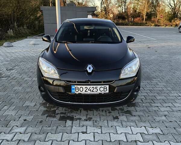 Черный Рено Меган, объемом двигателя 1.46 л и пробегом 244 тыс. км за 7200 $, фото 5 на Automoto.ua