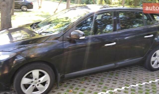 Черный Рено Меган, объемом двигателя 1.46 л и пробегом 332 тыс. км за 6800 $, фото 11 на Automoto.ua