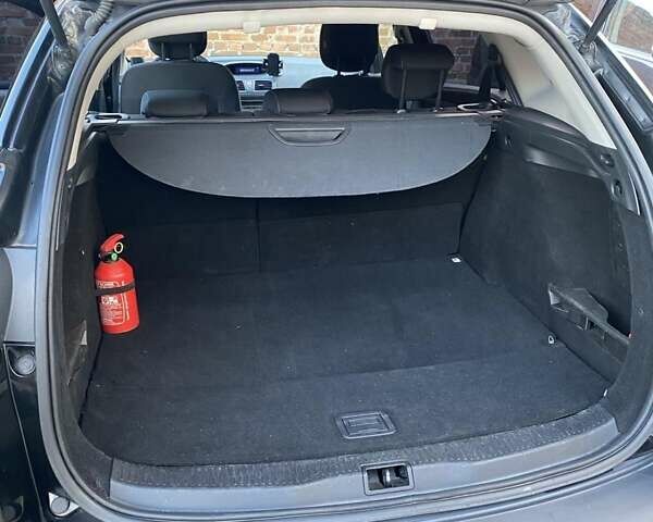 Рено Меган 2011 у Івано-Франківську на Automoto.ua Чорний Рено Меган, об'ємом двигуна 1.46 л та пробігом 289 тис. км за 6500 $, фото 7 на Automoto.ua