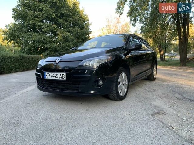 Чорний Рено Меган, об'ємом двигуна 1.46 л та пробігом 262 тис. км за 7000 $, фото 7 на Automoto.ua