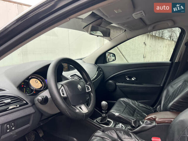 Чорний Рено Меган, об'ємом двигуна 1.5 л та пробігом 298 тис. км за 4950 $, фото 18 на Automoto.ua