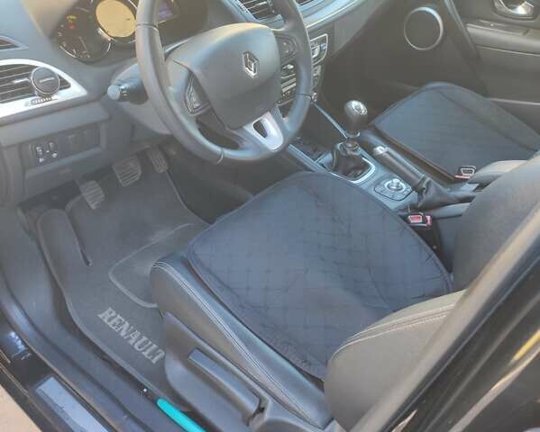 Черный Рено Меган, объемом двигателя 1.46 л и пробегом 176 тыс. км за 7350 $, фото 9 на Automoto.ua