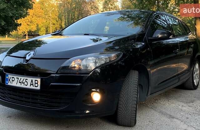 Черный Рено Меган, объемом двигателя 1.46 л и пробегом 262 тыс. км за 7000 $, фото 27 на Automoto.ua