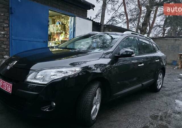 Черный Рено Меган, объемом двигателя 1.6 л и пробегом 212 тыс. км за 8500 $, фото 2 на Automoto.ua