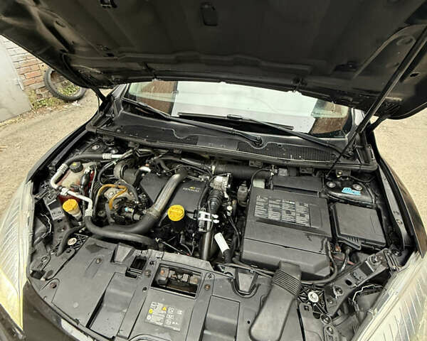 Рено Меган 2011 в Киеве на Automoto.ua Черный Рено Меган, объемом двигателя 1.46 л и пробегом 299 тыс. км за 6850 $, фото 1 на Automoto.ua
