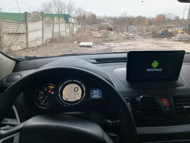 Чорний Рено Меган, об'ємом двигуна 1.5 л та пробігом 270 тис. км за 5500 $, фото 6 на Automoto.ua