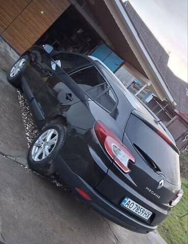 Чорний Рено Меган, об'ємом двигуна 1.46 л та пробігом 321 тис. км за 6999 $, фото 17 на Automoto.ua