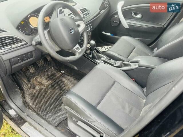 Черный Рено Меган, объемом двигателя 1.46 л и пробегом 260 тыс. км за 3800 $, фото 7 на Automoto.ua