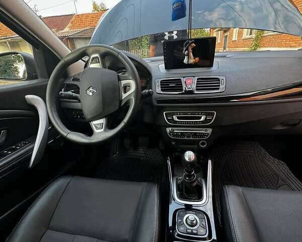 Черный Рено Меган, объемом двигателя 1.4 л и пробегом 170 тыс. км за 7150 $, фото 6 на Automoto.ua