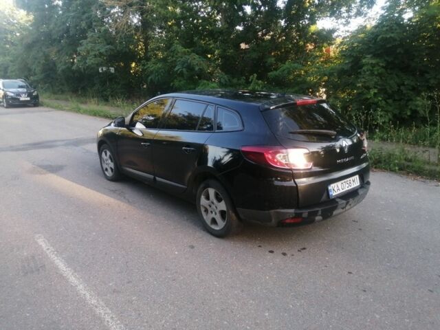 Черный Рено Меган, объемом двигателя 0 л и пробегом 265 тыс. км за 5500 $, фото 2 на Automoto.ua