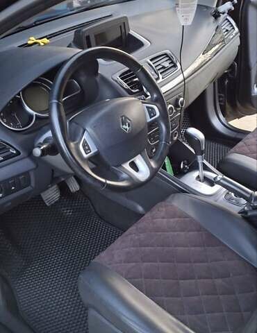 Чорний Рено Меган, об'ємом двигуна 1.46 л та пробігом 321 тис. км за 6999 $, фото 21 на Automoto.ua