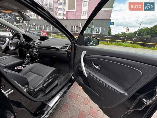 Черный Рено Меган, объемом двигателя 1.5 л и пробегом 240 тыс. км за 7500 $, фото 16 на Automoto.ua