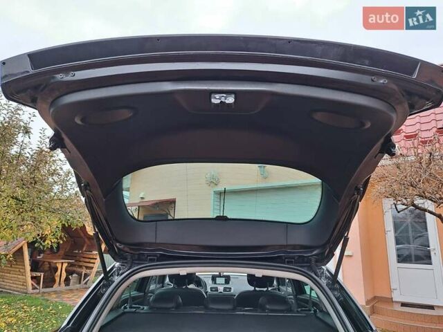 Черный Рено Меган, объемом двигателя 1.46 л и пробегом 249 тыс. км за 7650 $, фото 125 на Automoto.ua