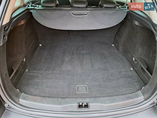 Черный Рено Меган, объемом двигателя 1.46 л и пробегом 249 тыс. км за 7650 $, фото 132 на Automoto.ua