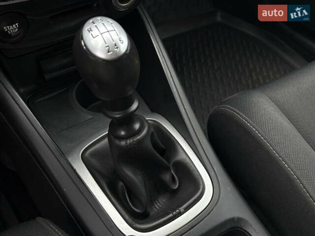 Черный Рено Меган, объемом двигателя 1.6 л и пробегом 285 тыс. км за 7300 $, фото 24 на Automoto.ua