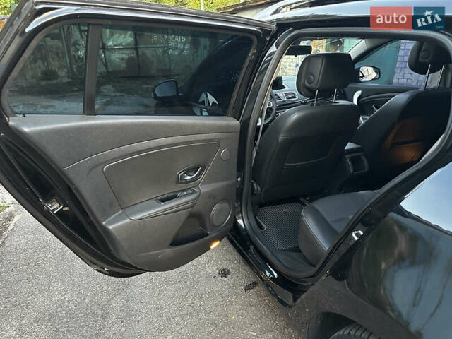 Черный Рено Меган, объемом двигателя 1.46 л и пробегом 232 тыс. км за 7700 $, фото 13 на Automoto.ua