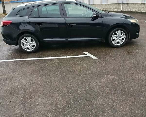 Черный Рено Меган, объемом двигателя 1.46 л и пробегом 291 тыс. км за 6699 $, фото 4 на Automoto.ua