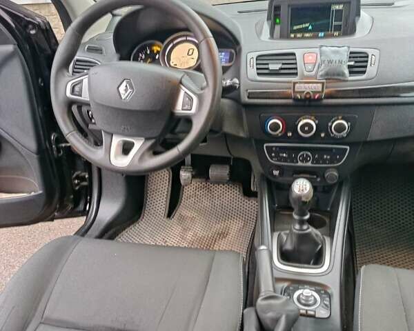 Черный Рено Меган, объемом двигателя 1.46 л и пробегом 291 тыс. км за 6699 $, фото 16 на Automoto.ua