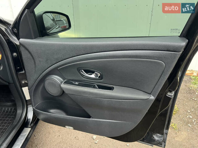 Чорний Рено Меган, об'ємом двигуна 1.5 л та пробігом 298 тис. км за 4950 $, фото 23 на Automoto.ua