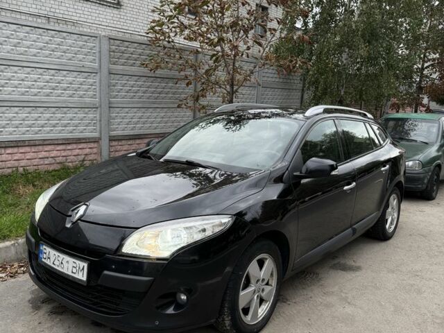 Рено Меган 2011 у Києві на Automoto.ua Чорний Рено Меган, об'ємом двигуна 1.5 л та пробігом 299 тис. км за 6850 $, фото 11 на Automoto.ua
