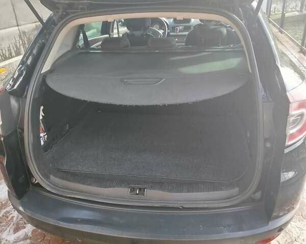 Черный Рено Меган, объемом двигателя 1.46 л и пробегом 227 тыс. км за 7200 $, фото 6 на Automoto.ua