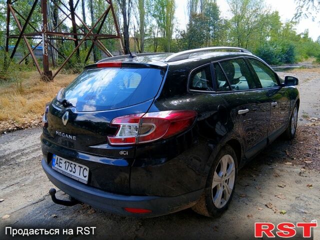Черный Рено Меган, объемом двигателя 1.9 л и пробегом 235 тыс. км за 7500 $, фото 5 на Automoto.ua