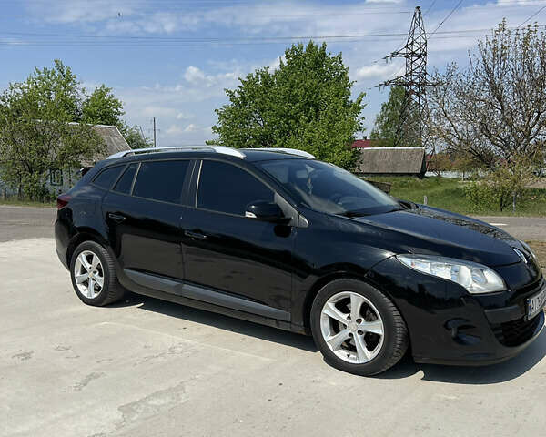 Черный Рено Меган, объемом двигателя 1.46 л и пробегом 280 тыс. км за 7100 $, фото 1 на Automoto.ua