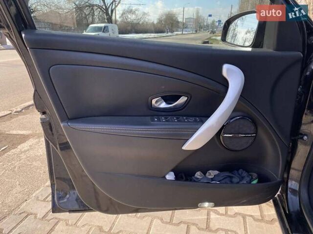 Черный Рено Меган, объемом двигателя 1.46 л и пробегом 276 тыс. км за 9200 $, фото 20 на Automoto.ua