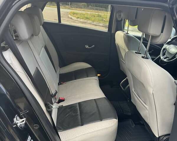 Черный Рено Меган, объемом двигателя 1.46 л и пробегом 343 тыс. км за 6300 $, фото 8 на Automoto.ua