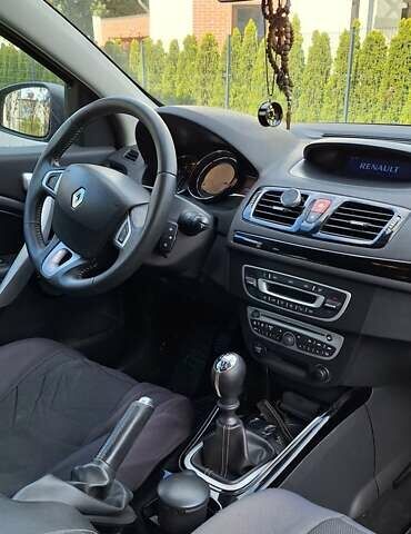 Черный Рено Меган, объемом двигателя 1.46 л и пробегом 281 тыс. км за 7399 $, фото 5 на Automoto.ua