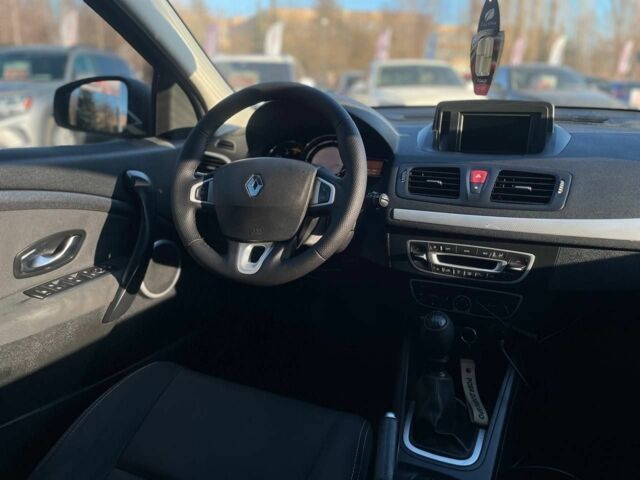 Чорний Рено Меган, об'ємом двигуна 1.9 л та пробігом 222 тис. км за 6999 $, фото 15 на Automoto.ua